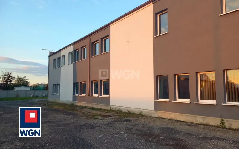 Obiekt usługowy na  wynajem Skarbimierz-Osiedle - Do wynajęcia obiekt przemysłowo-biurowy w Skarbimierzu!